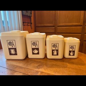 Vintage Nesting Canister set- Farmhouse Motif